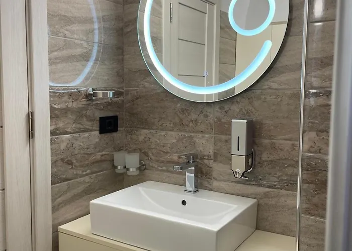 Luxury Бухарест